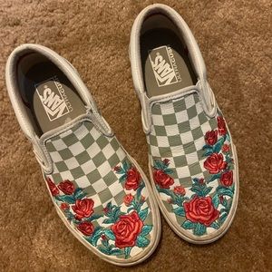Vans slip on